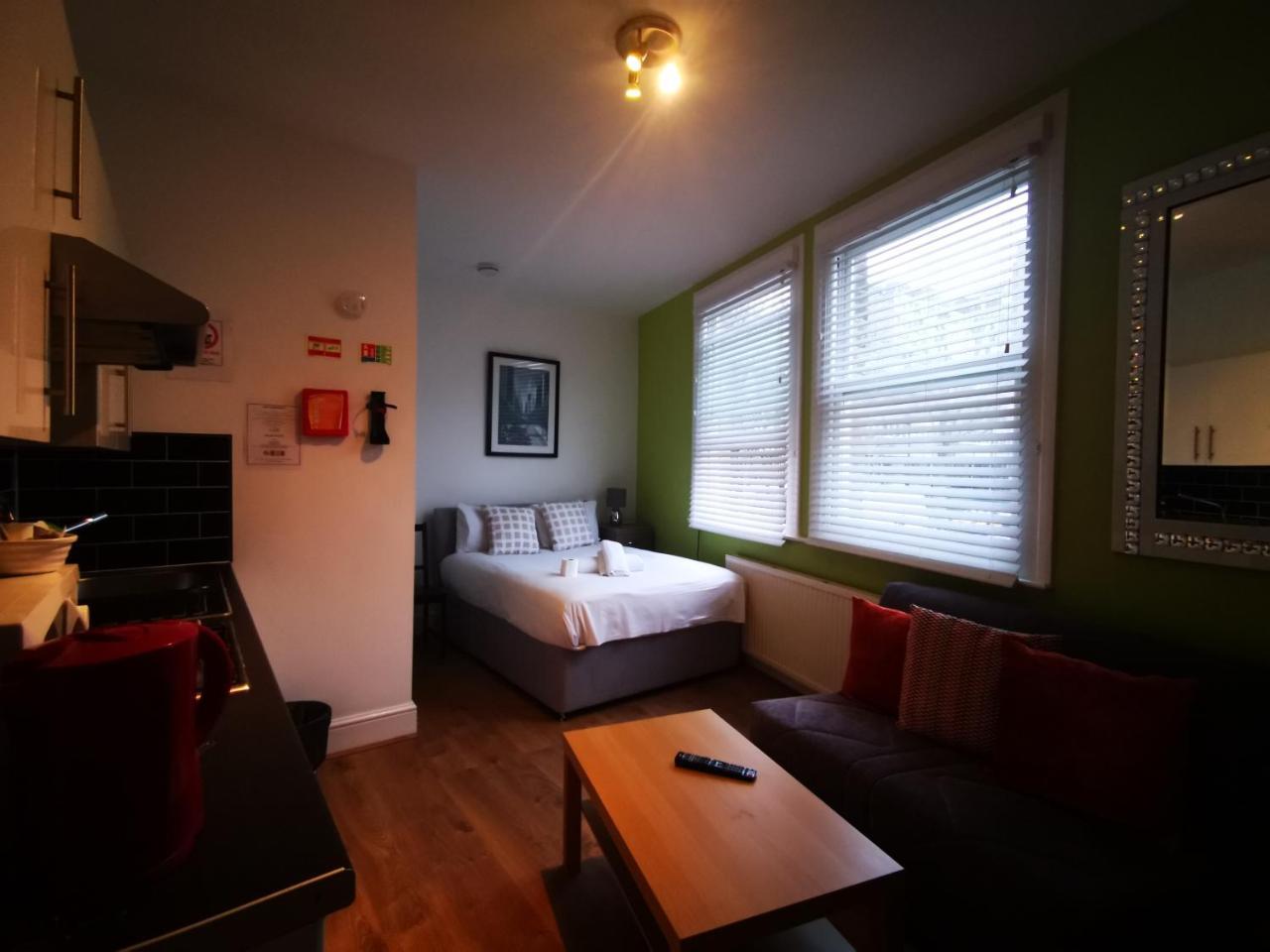 Capital Host- Apartments Euston Londres Exterior foto