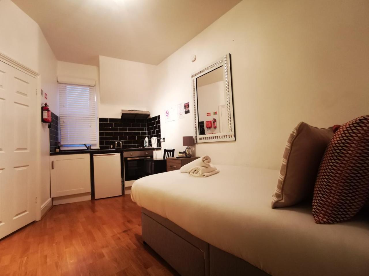 Capital Host- Apartments Euston Londres Exterior foto